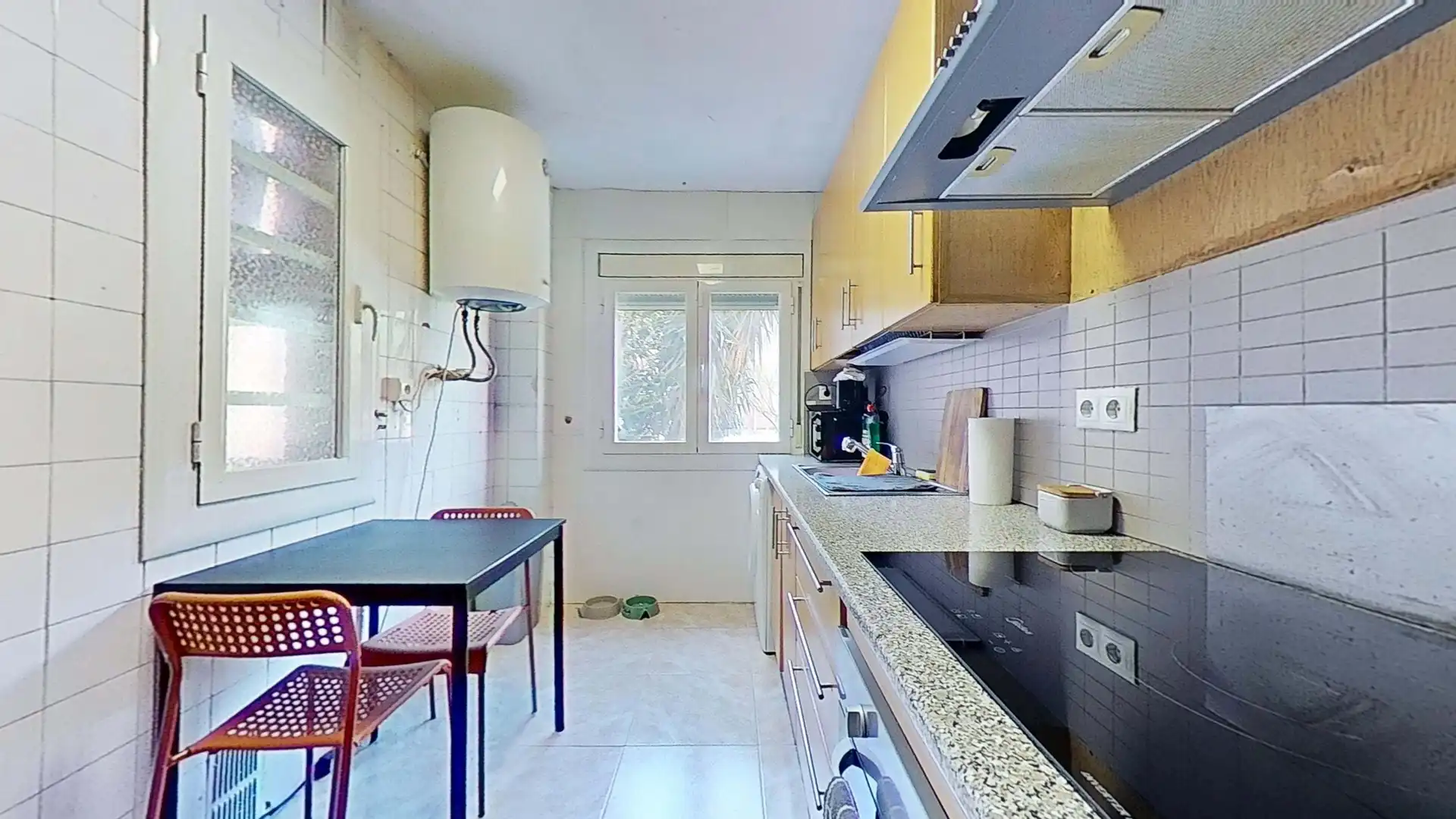 Kitchen of Flat for sale in Reus  with Air Conditioner and Heating