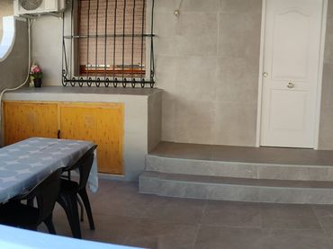 Detached house with balcony for sale in Santa Pola ciudad