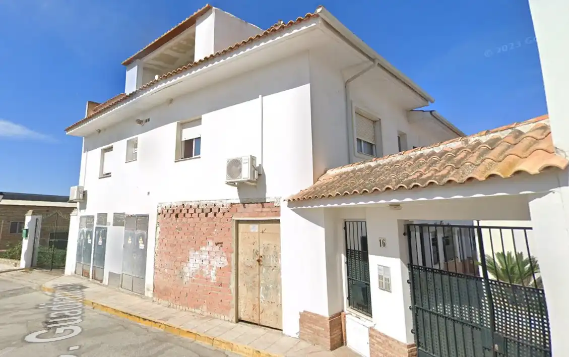 Geschaftsraum zum Verkauf in Calle Guadiamar, 16, Sanlúcar la Mayor