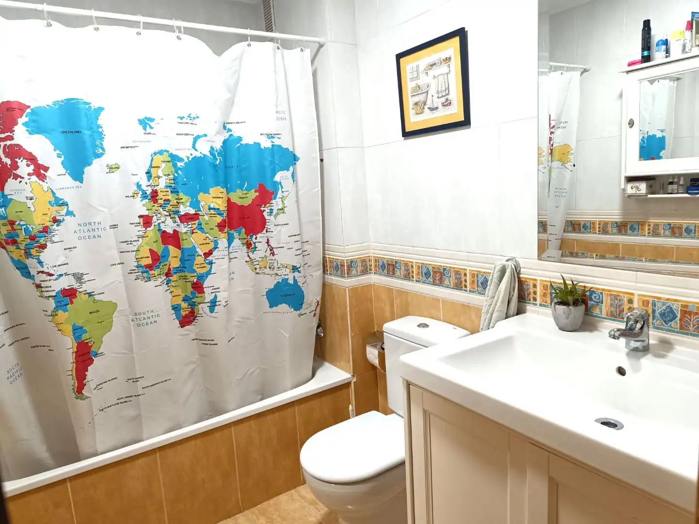 Bathroom of Flat for sale in Beiro