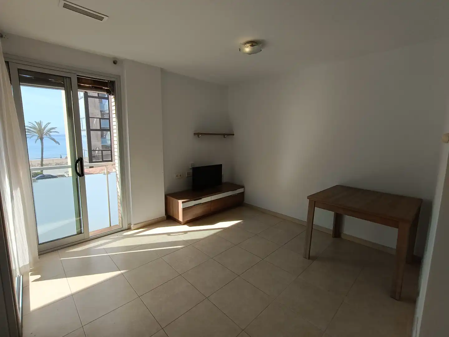 Sala d'estar de Pis en venda en Calafell amb Terrassa, Traster i Forn