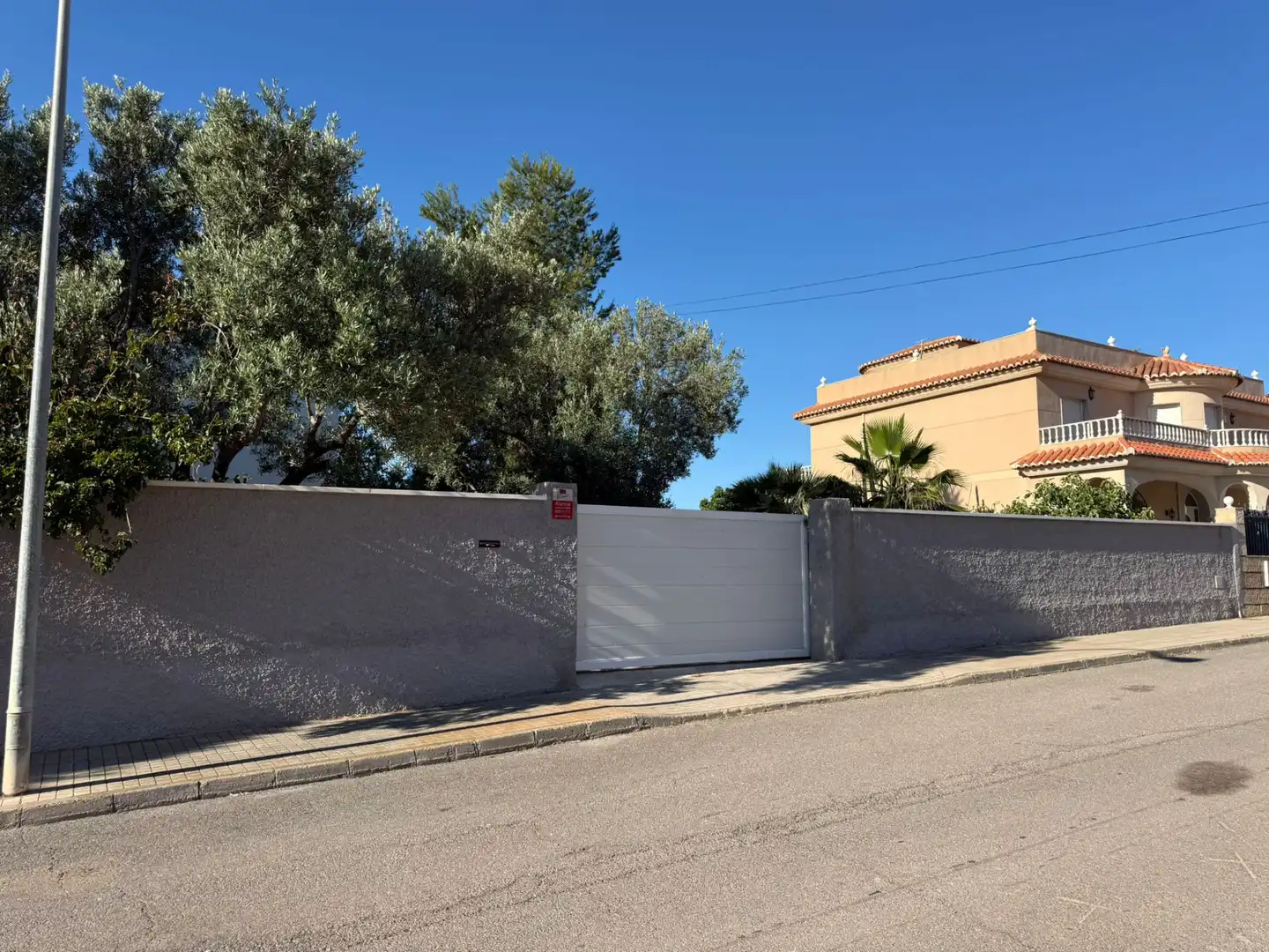 Vista exterior de Casa o xalet en venda en El Ejido amb Terrassa, Traster i Balcó