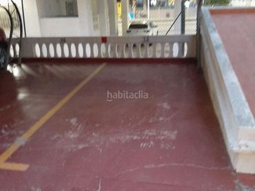Place de parking individuelle à vendre à Avinguda del País Valencià 67