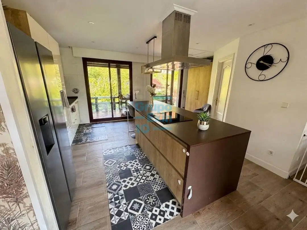 Cocina de Casa o chalet en venta en Hondarribia con Jardín privado, Terraza y Trastero