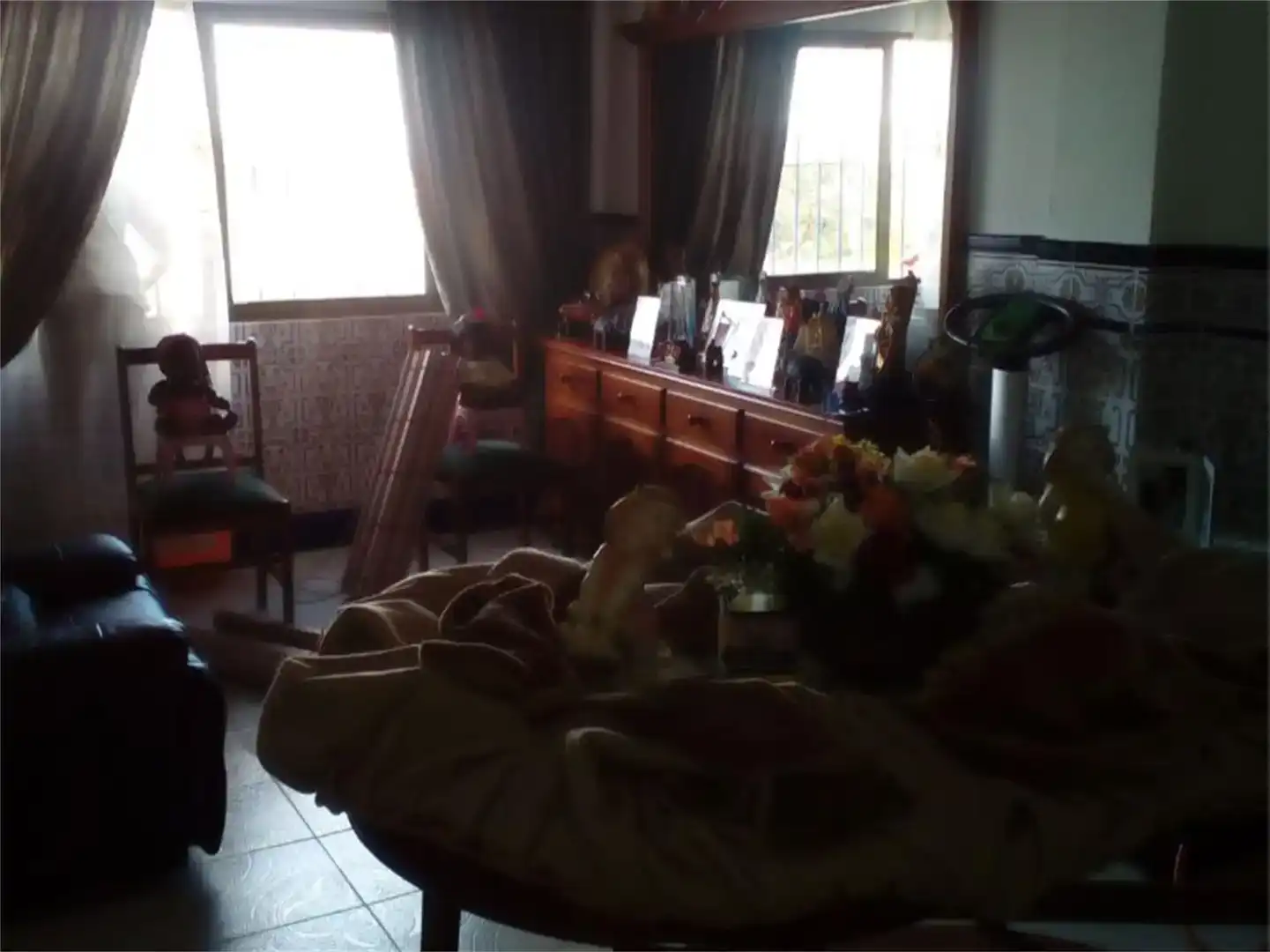 Menjador de Casa adosada en venda en Zufre amb Aire condicionat, Moblat i Balcó
