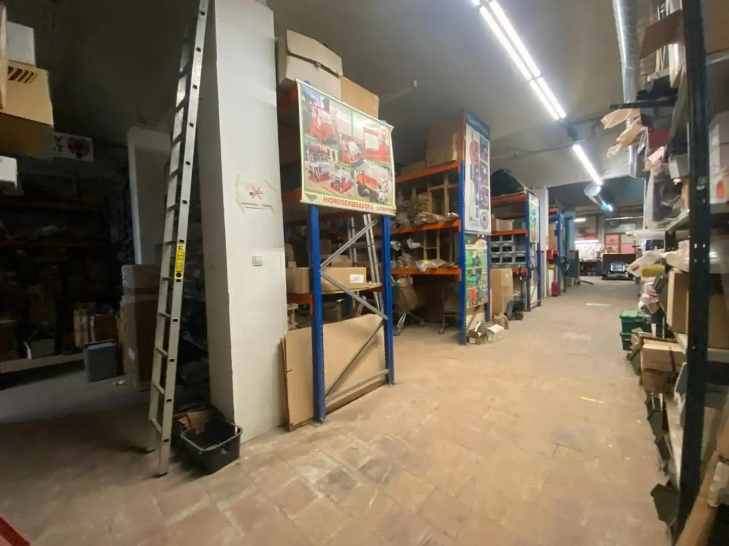Local comercial de lloguer a Barcelona - Alí Bei, imagen 10