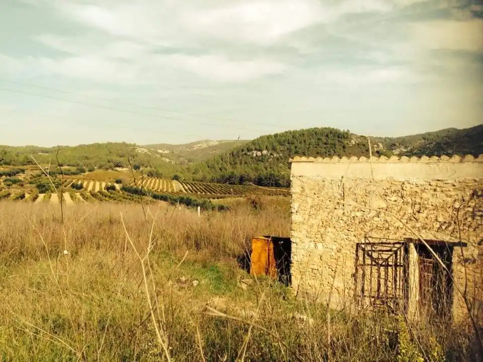Finca rústica en venta en Castellet i la Gornal con Jardín privado