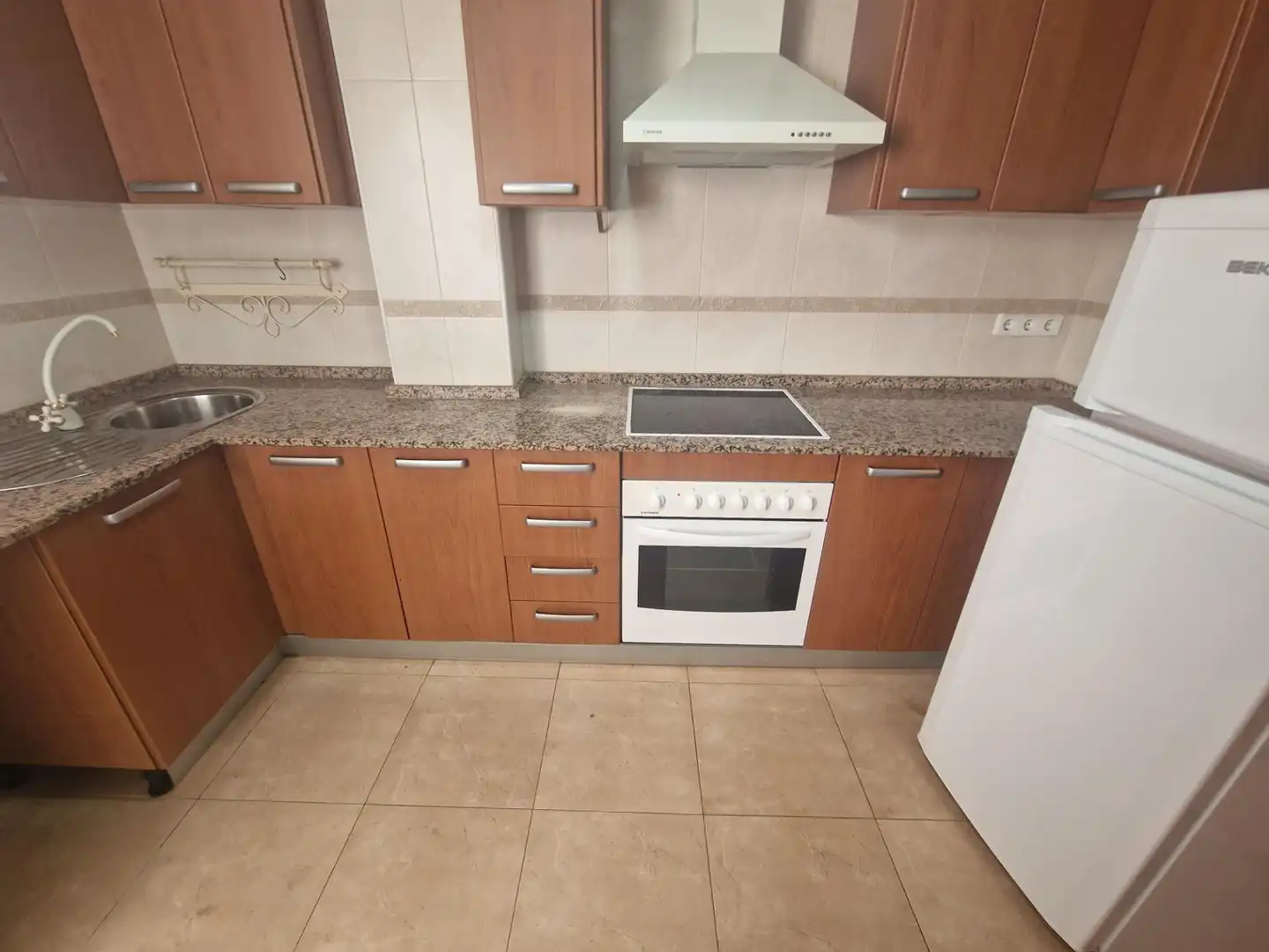 Küche von Wohnung zum Verkauf in Águilas mit Klimaanlage und Balkon
