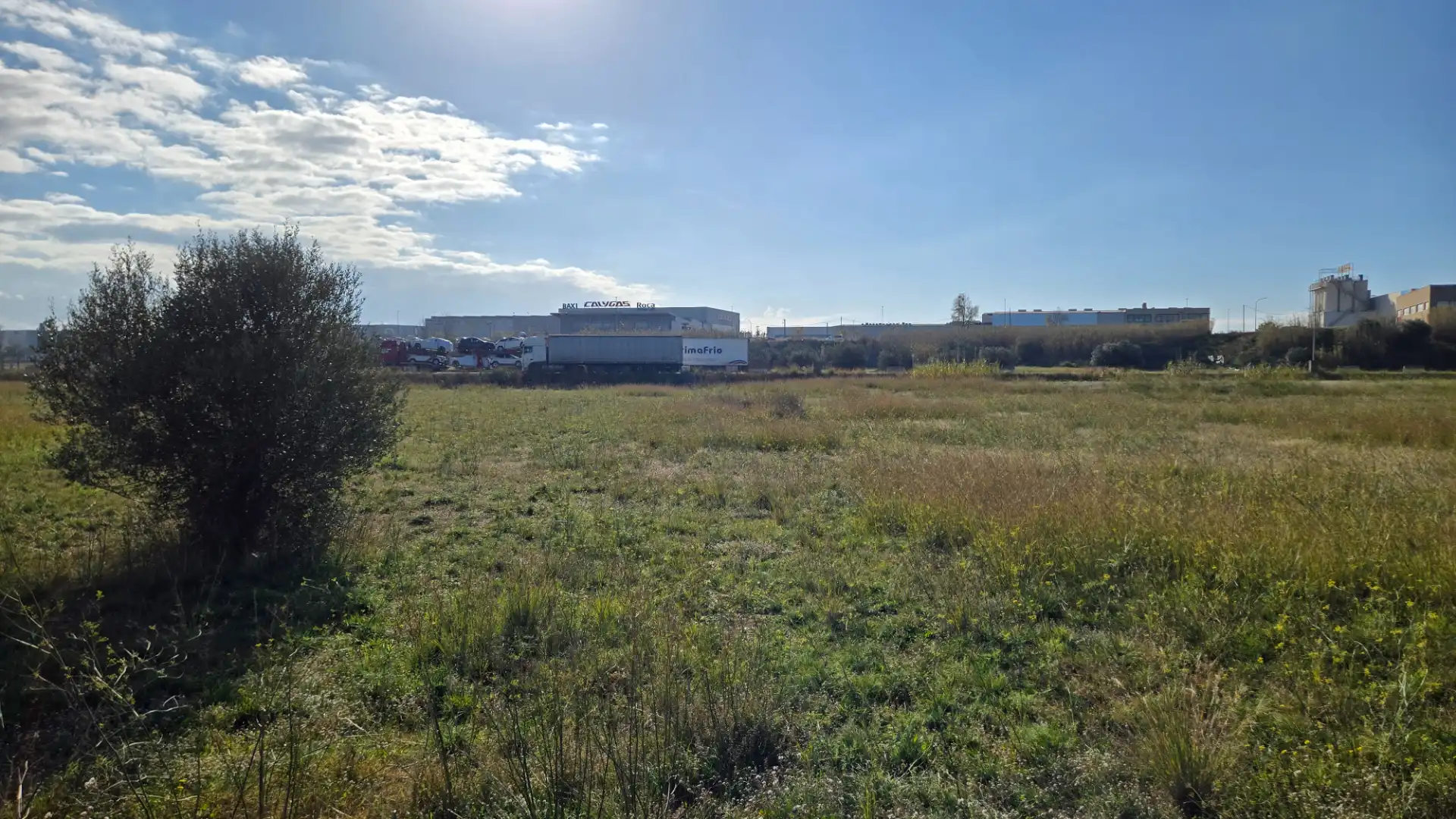 Terreny industrial de lloguer en Vilamalla