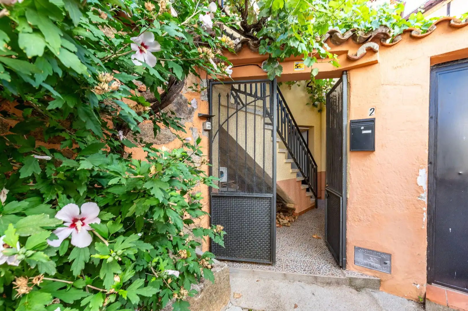 Terraced house with garden for sale in Madrigal de la Vera, imagen 2