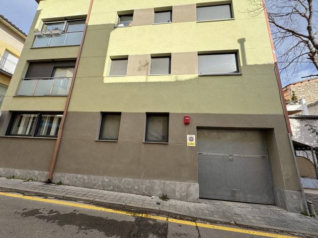 Garaje en Venta en N/A en Campdevànol