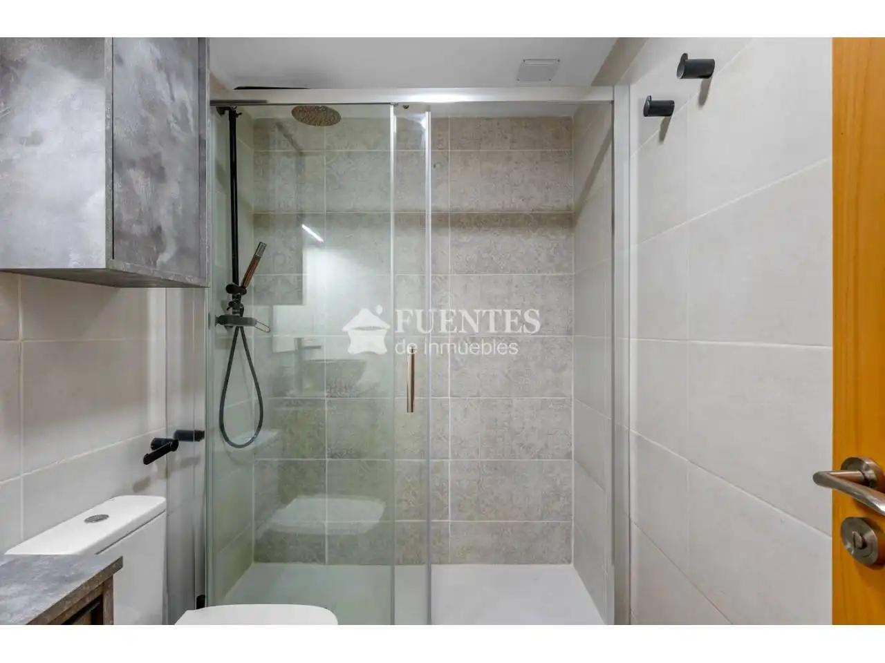 Bany de Pis en venda en Alicante / Alacant amb Aire condicionat i Terrassa