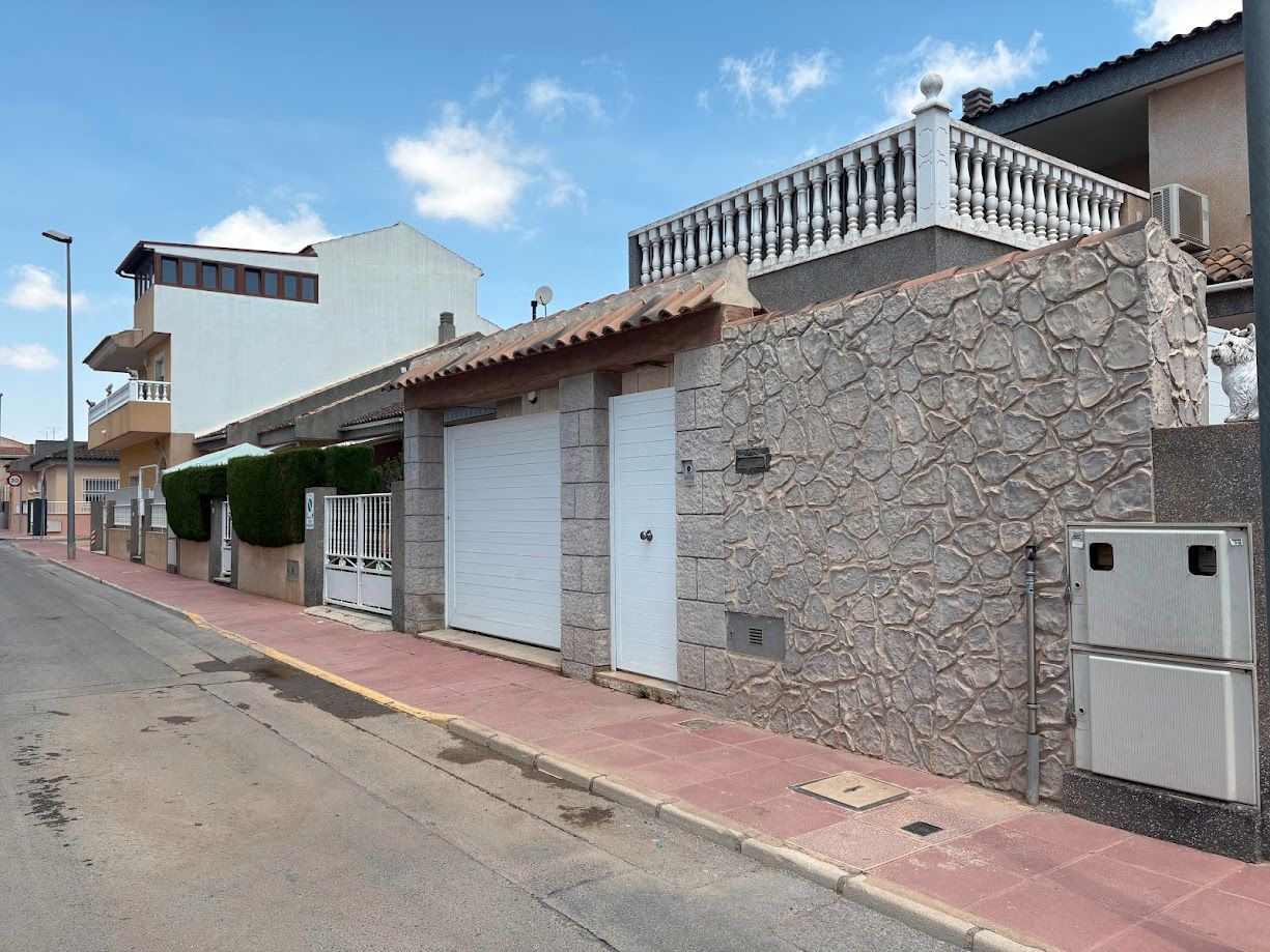 Exterior view of House or chalet to rent in Torre-Pacheco  with Air Conditioner, Furnished and Oven