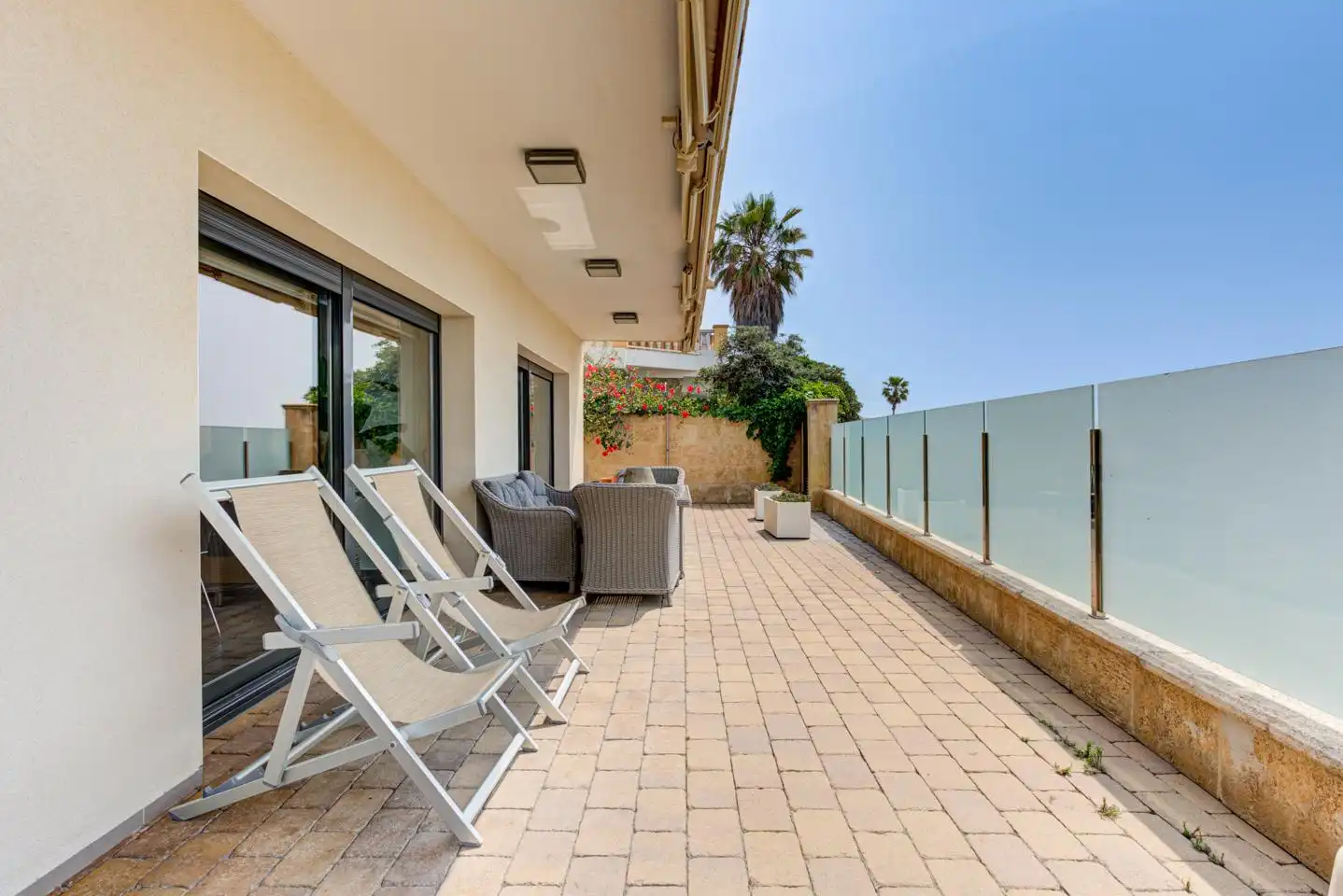 Terrasse von Haus oder Chalet zum Verkauf in Castelldefels mit Klimaanlage, Heizung und Privatgarten