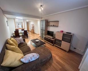 Living room of Apartment for sale in Cistérniga  with Heating, Parquet flooring and Storage room