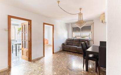 Flat for sale in Badalona  with Air Conditioner