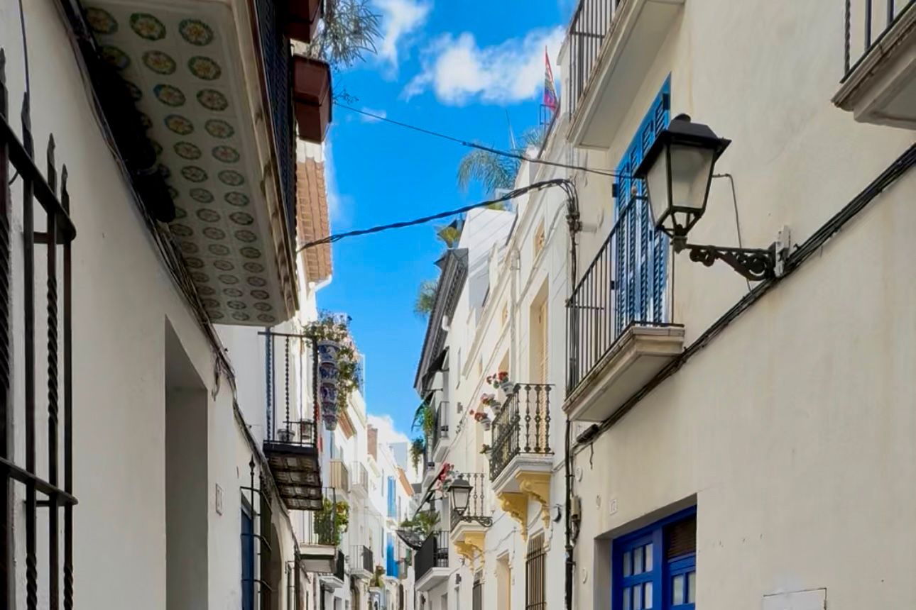 Exterior view of Flat for sale in Sitges  with Air Conditioner, Heating and Terrace