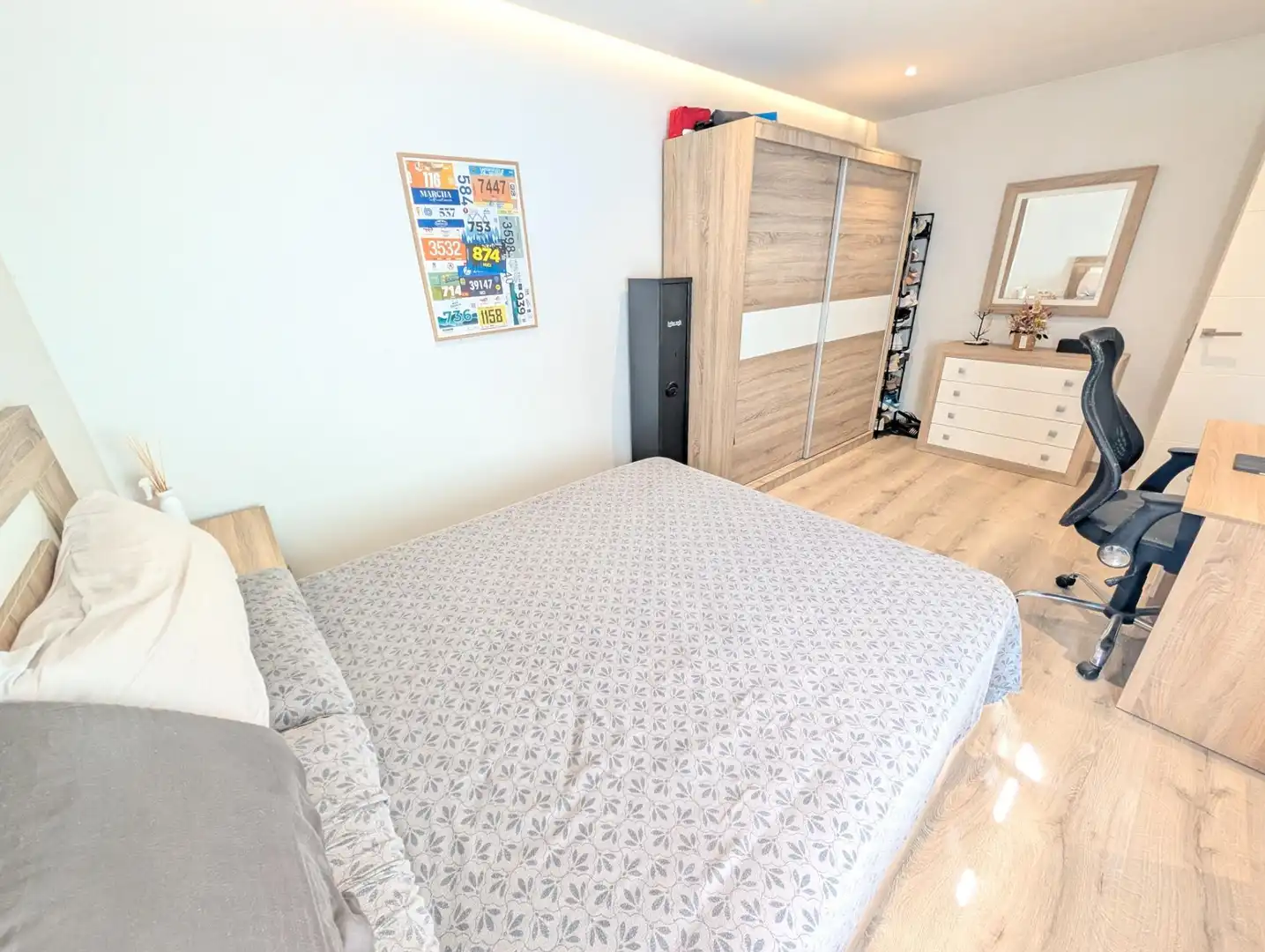 Bedroom of Flat for sale in Centro - Casco Histórico