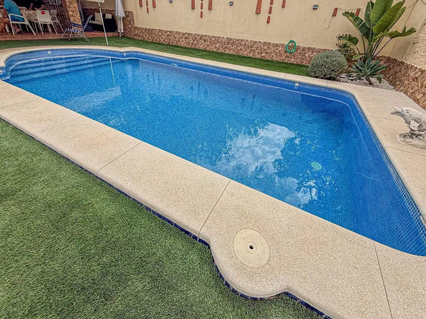 Piscina de Casa o chalet en venta en Dos Hermanas con Aire acondicionado, Jardín privado y Trastero