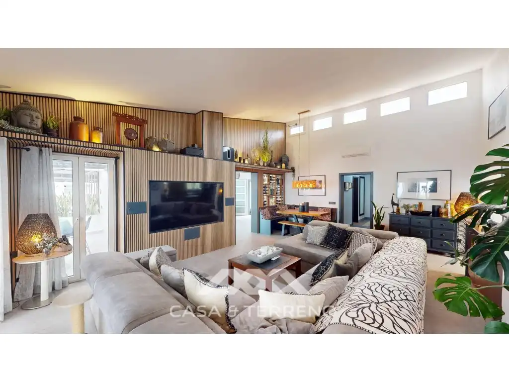 Sala de estar de Casa o chalet en venta en Algarrobo con Aire acondicionado, Calefacción y Jardín privado