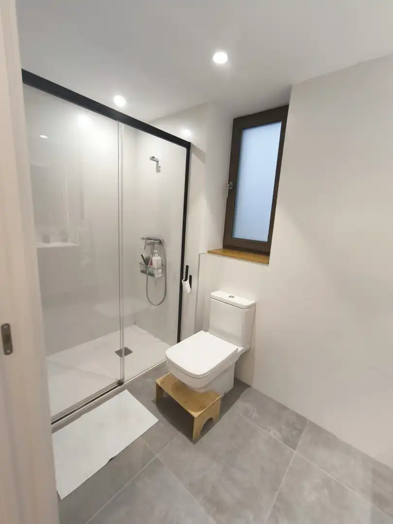 Baño de Piso en venta en Valle de Trápaga-Trapagaran con Calefacción y Amueblado