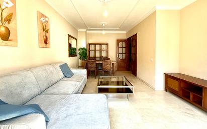 Living room of Flat for sale in  Santa Cruz de Tenerife Capital  with Furnished, Oven and Washing machine