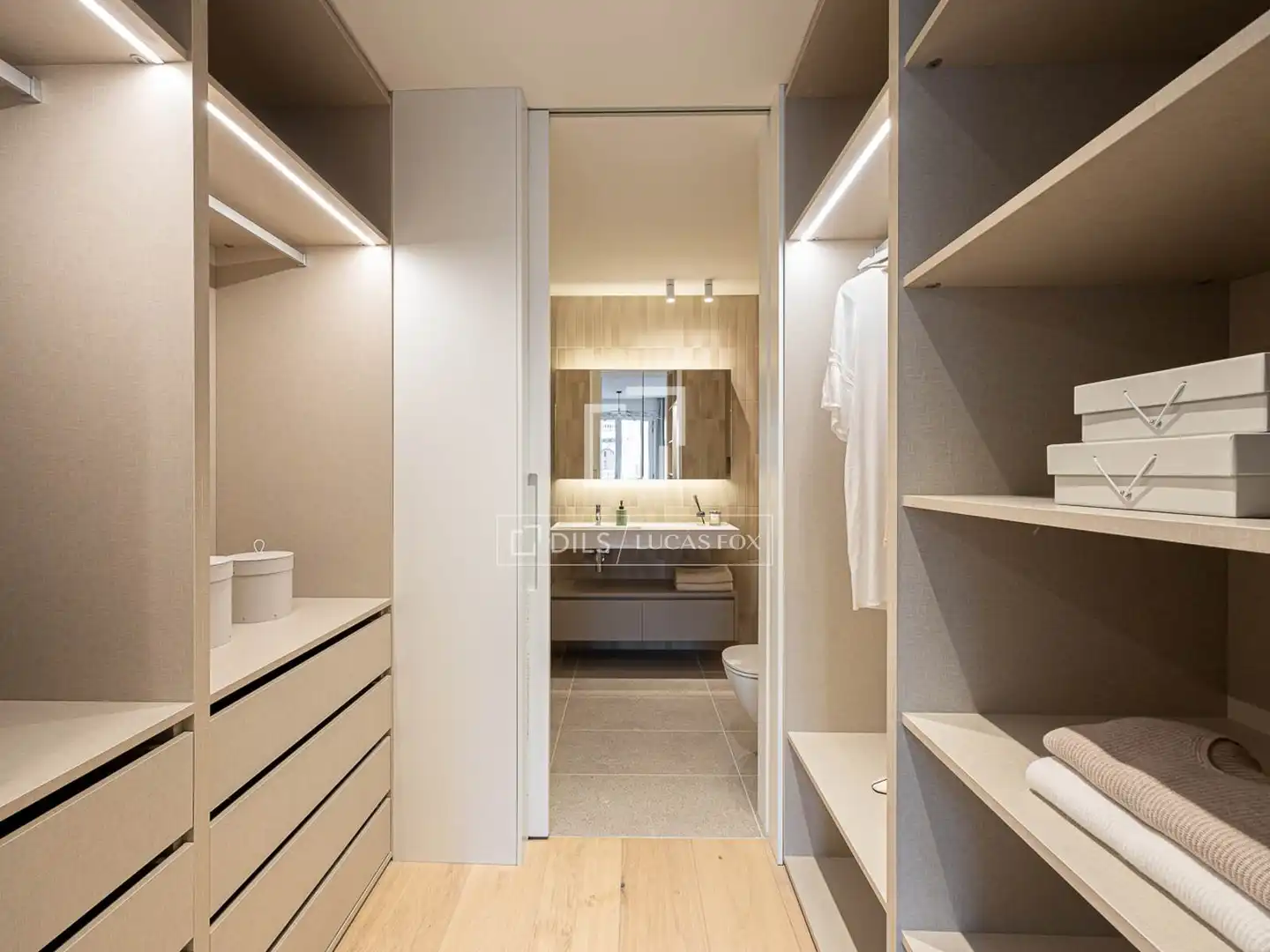 Appartamento con balcone in vendita a Eixample, imagen 29
