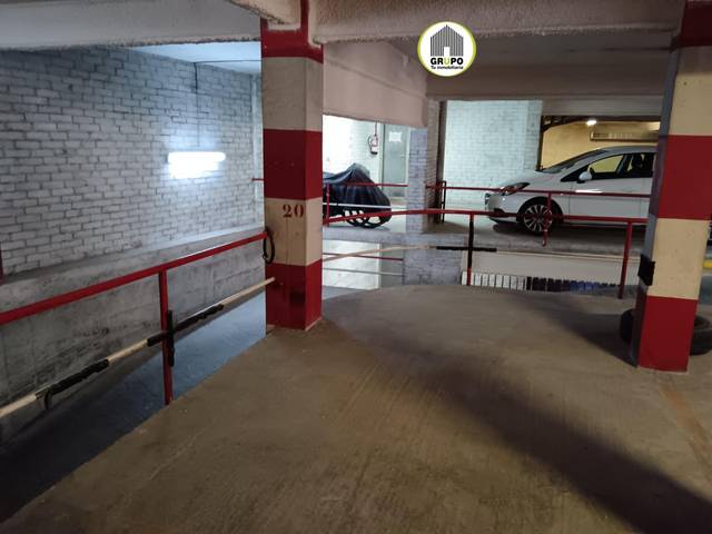 Garaje en Venta en Centre