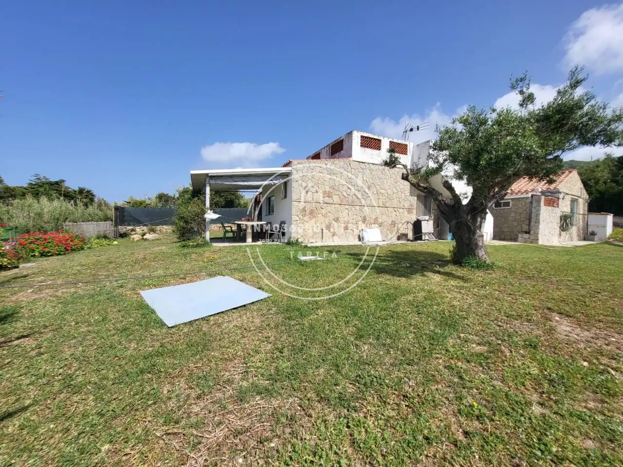 Finca rústica en venta en Tarifa con Jardín privado, Terraza y Piscina