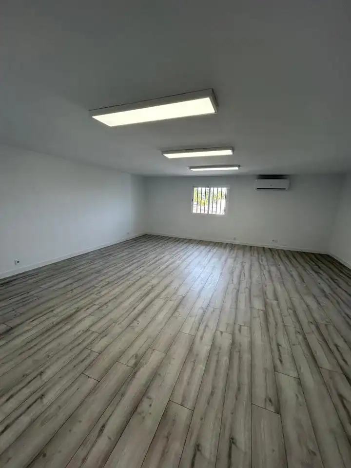 Büro zur Miete in Navalcarnero