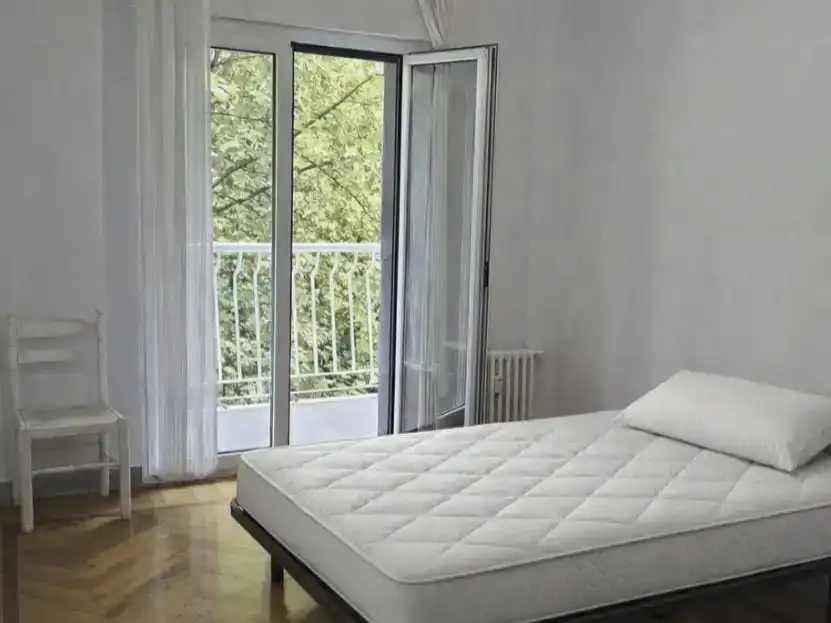 Schlafzimmer von Wohnung zur Miete in Donostia - San Sebastián 