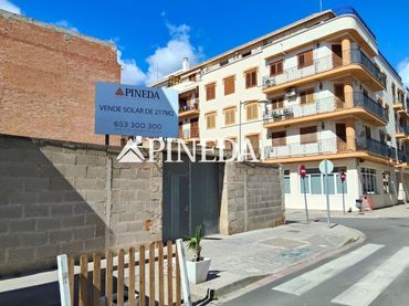 Terrenys i solars en venda a Calle del Maestro Ruperto Chapí