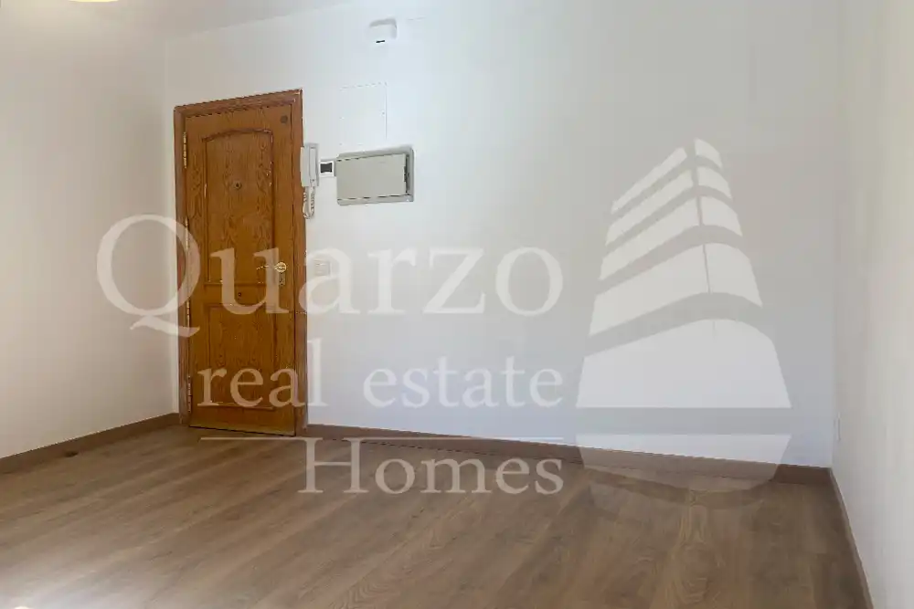 Flat for sale in Segovia  with Furnished