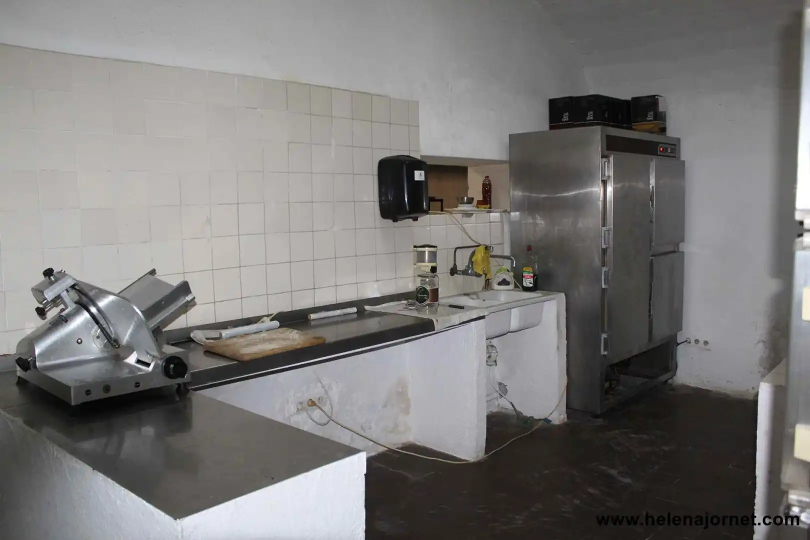 Cocina de Finca rústica en venta en Llagostera con Calefacción