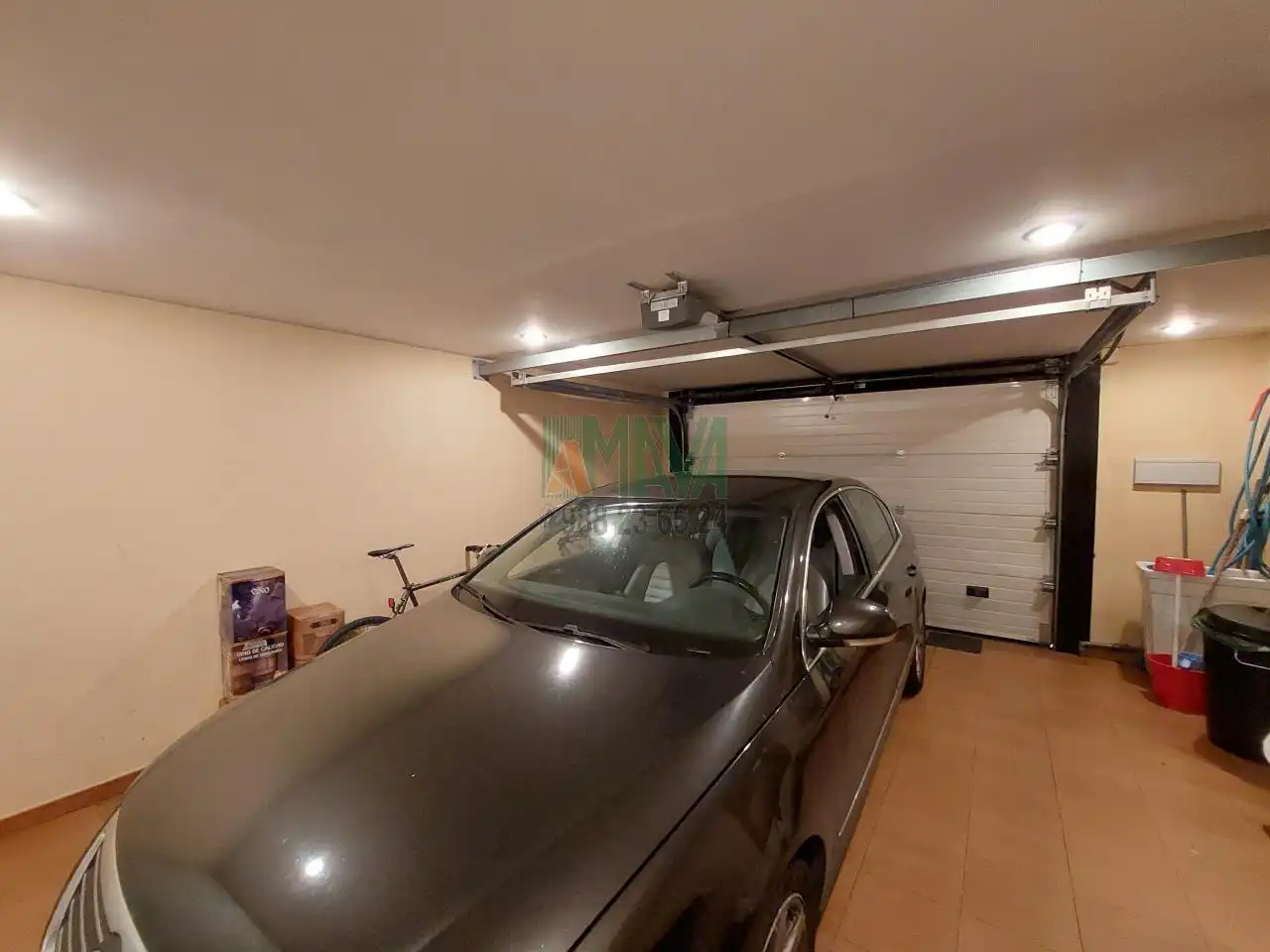 Parking de Casa adosada en venta en Ourense Capital  con Calefacción