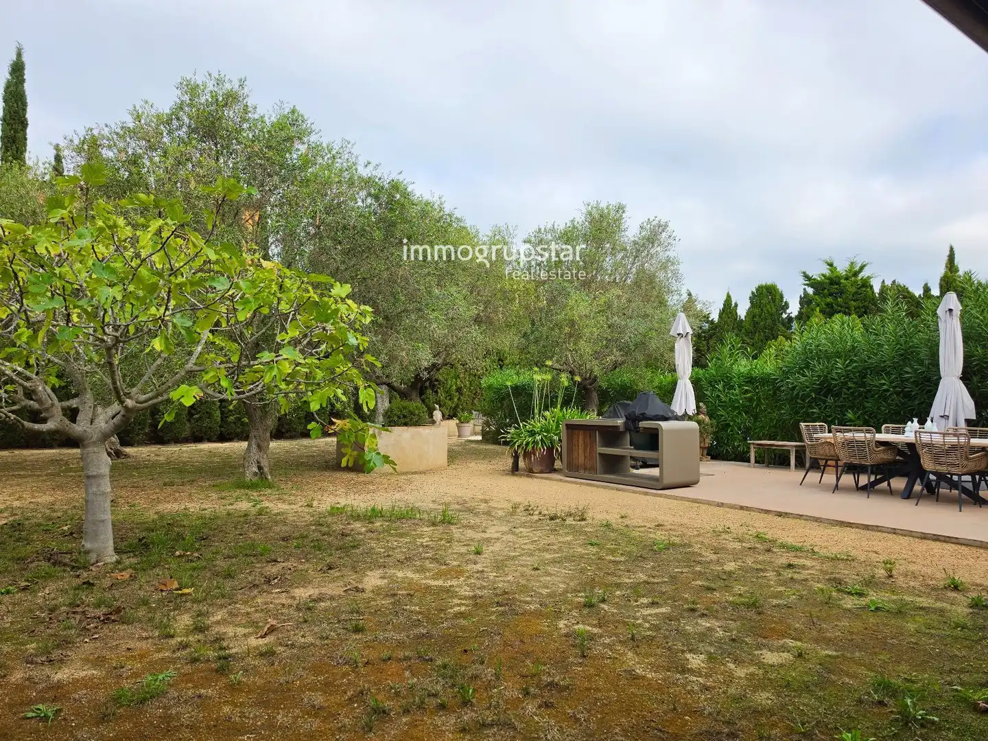Jardí de Casa o xalet en venda en Poble