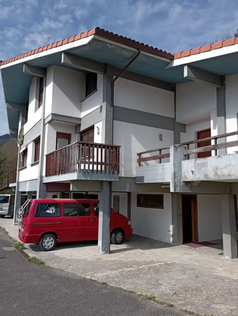 Vista exterior de Casa adosada en venta en Arrankudiaga / Zollo con Calefacción, Jardín privado y Terraza
