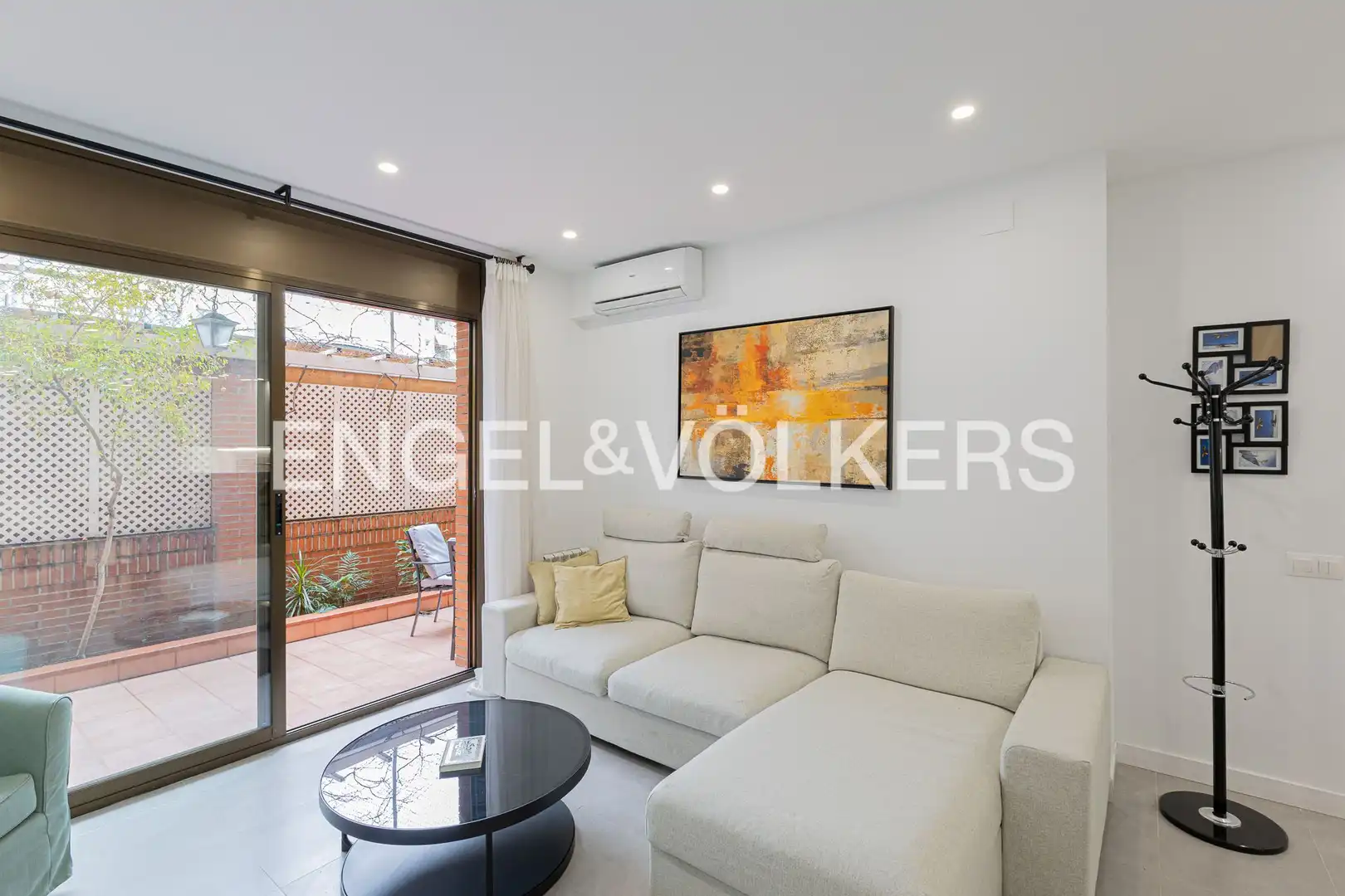 Living room of Flat for sale in Barcelona  with Air Conditioner, Heating and Terrace