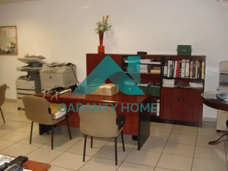 Local comercial en alquiler en Centro, imagen 4