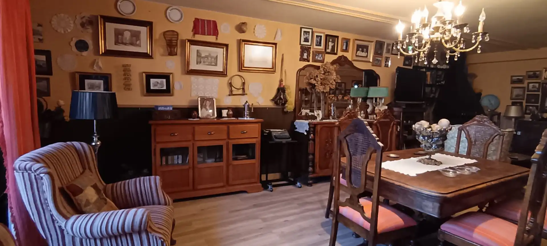 Menjador de Casa o xalet en venda en Buñuel amb Aire condicionat, Calefacció i Jardí privat