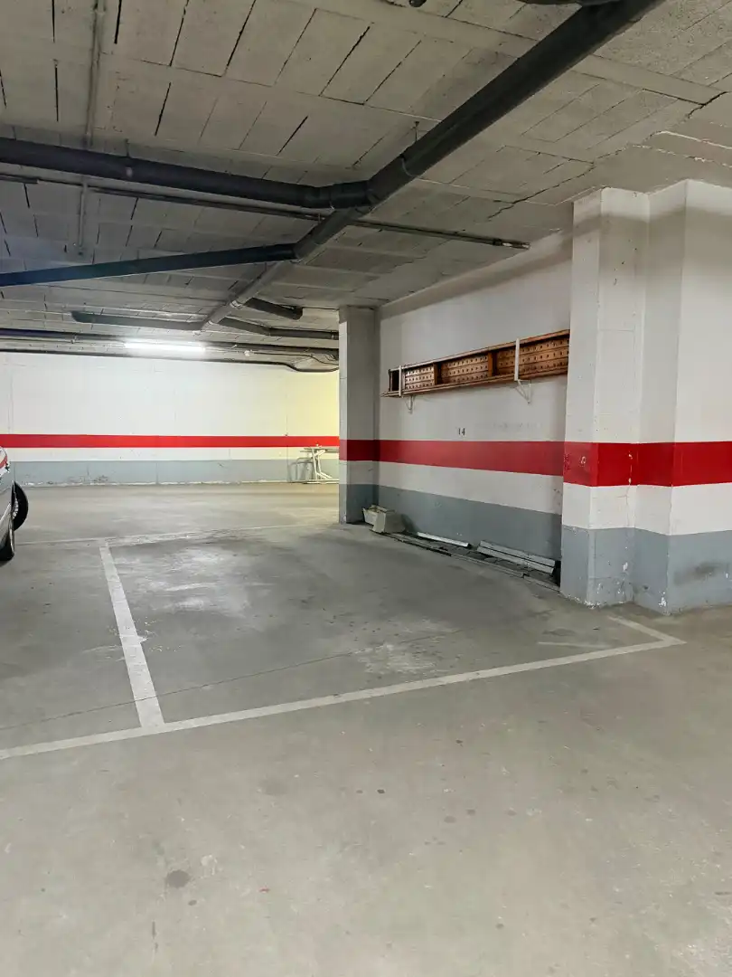 Parkplatz von Garage zum Verkauf in Badajoz mit Alarm
