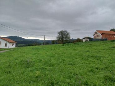 Wohnbaugrundstück zum Verkauf in Corvera de Asturias
