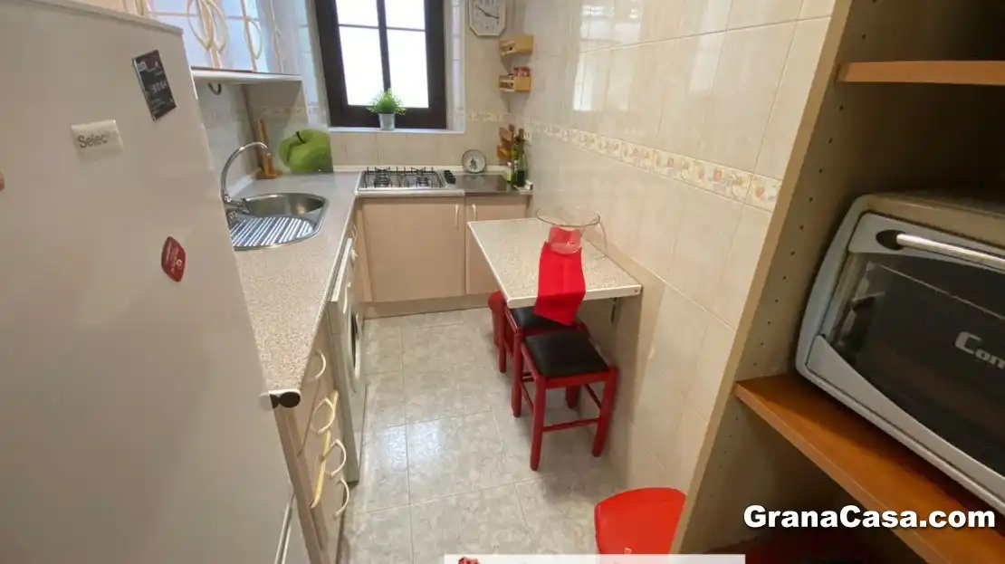 Kitchen of Flat for rent in Granada  with Air Conditioner, Heating and Furnished