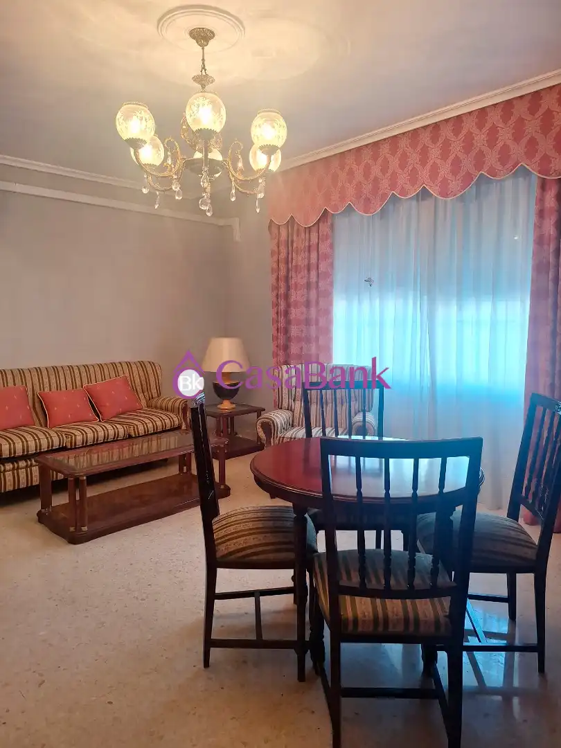 Piso con ascensor en venta en Poniente-Sur, imagen 2