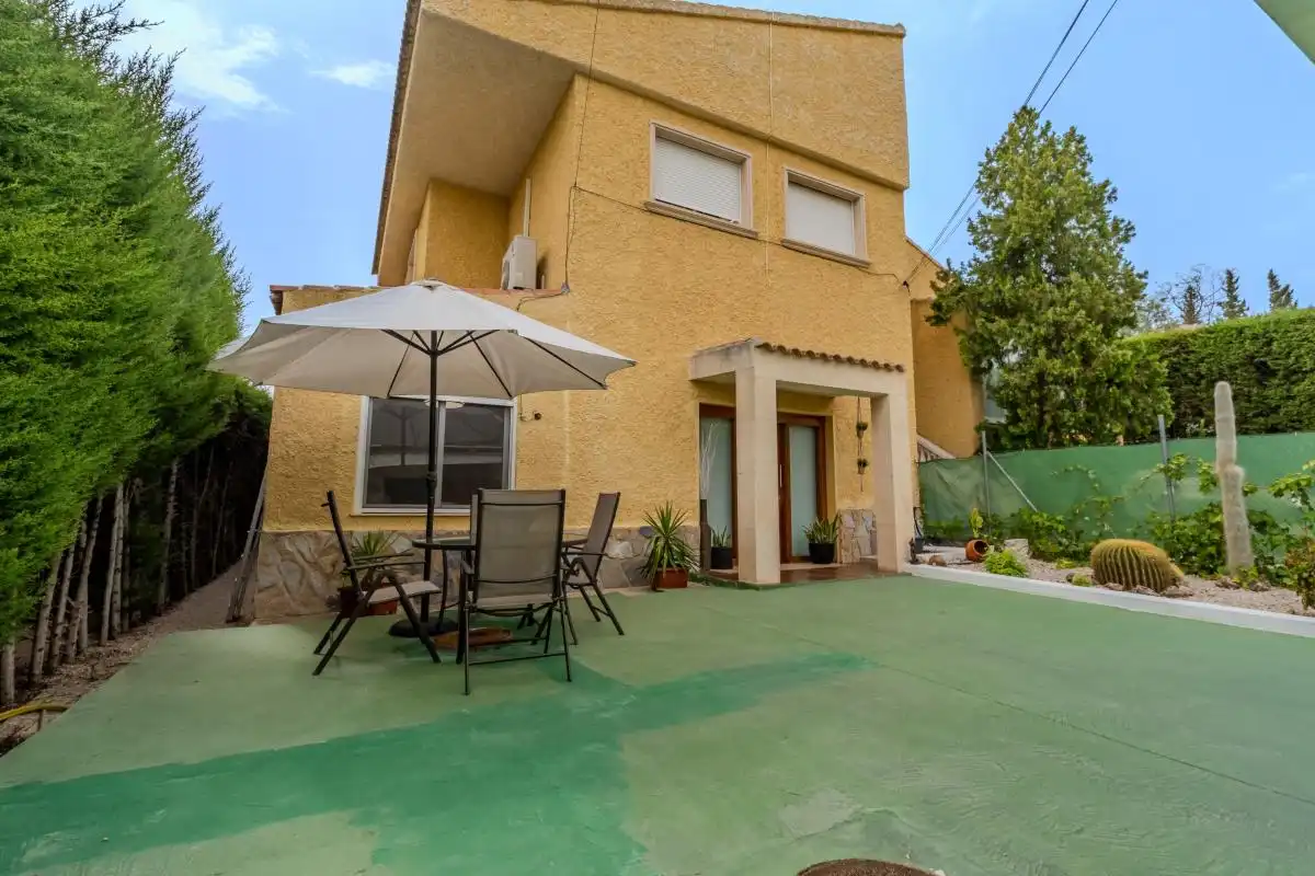 Jardí de Casa o xalet en venda en Las Torres de Cotillas amb Aire condicionat, Calefacció i Terrassa