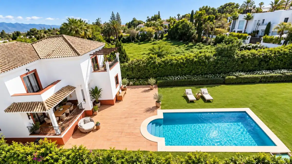 Garden of Detached homes for sale in San Pedro de Alcántara