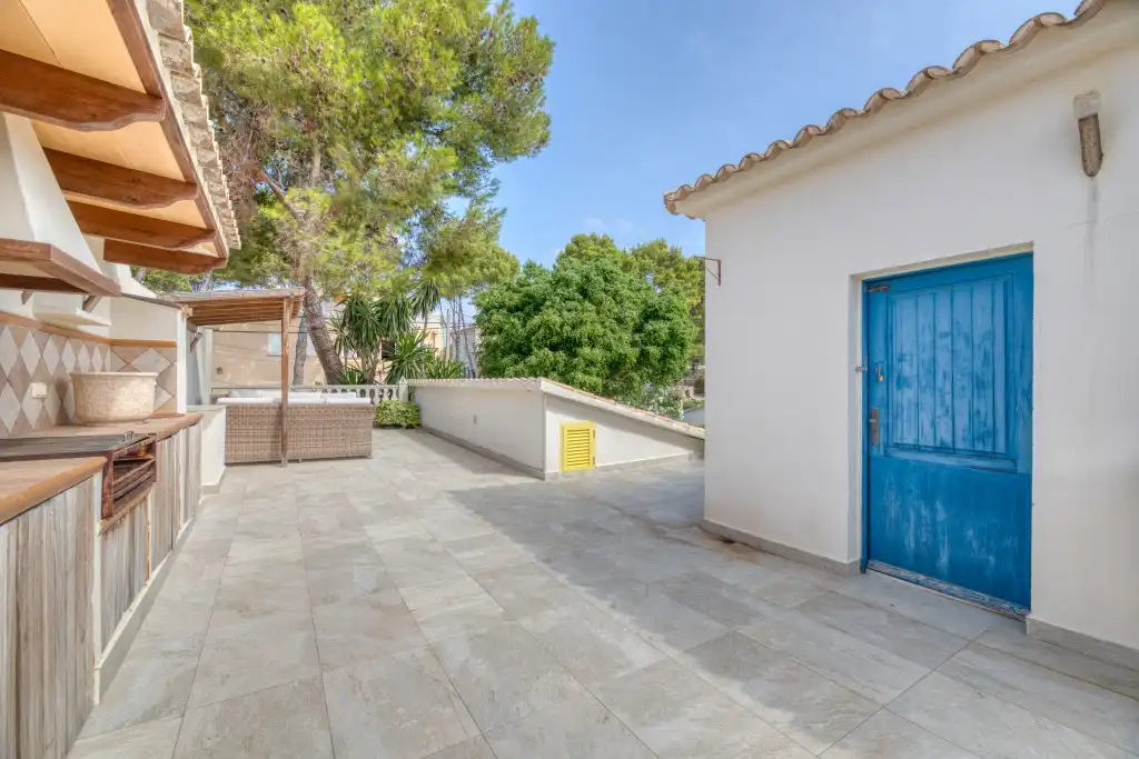 Exterior view of Houses for sale in Calvià  with Terrace, Swimming Pool and Sauna