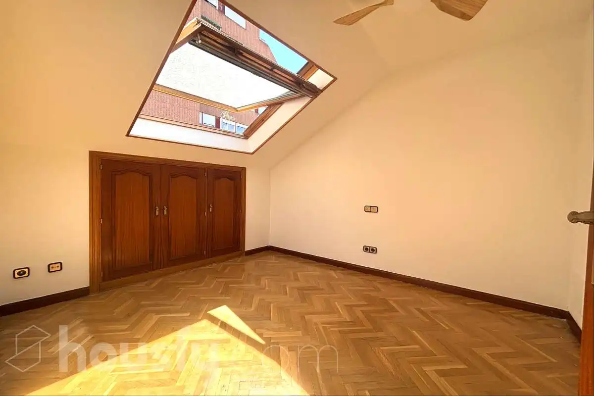 Casa o chalet de alquiler en Madrid con Aire acondicionado, Calefacción y Jardín privado