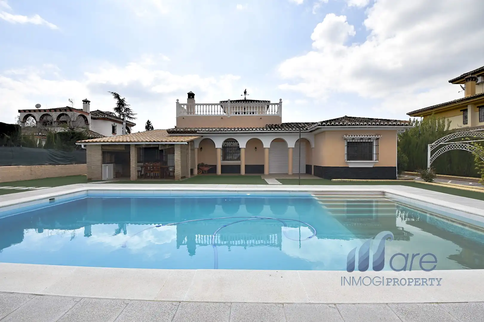 Piscina de Casa o chalet en venta en Atarfe con Aire acondicionado, Jardín privado y Piscina