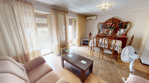 Foto 2 de Piso en venta en Carrer del Capità Baltasar Tristany, Reina Victoria - Miguel Hernández, Elche / Elx